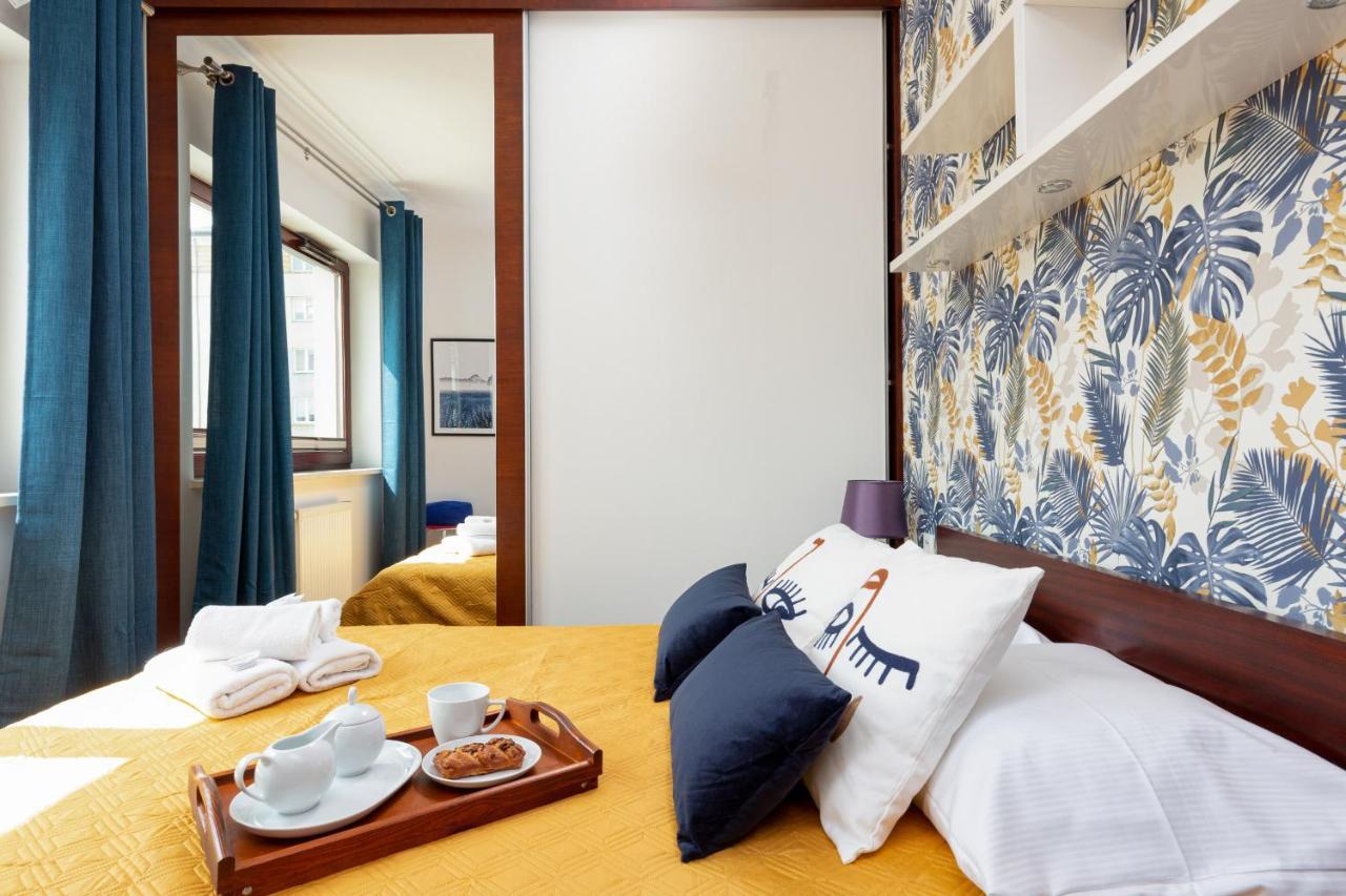 Spacious With A Hammock And Terrace By Renters Prestige Apartament *